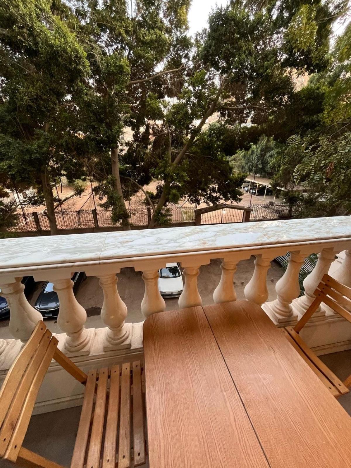 Elegant Garden View 3br *